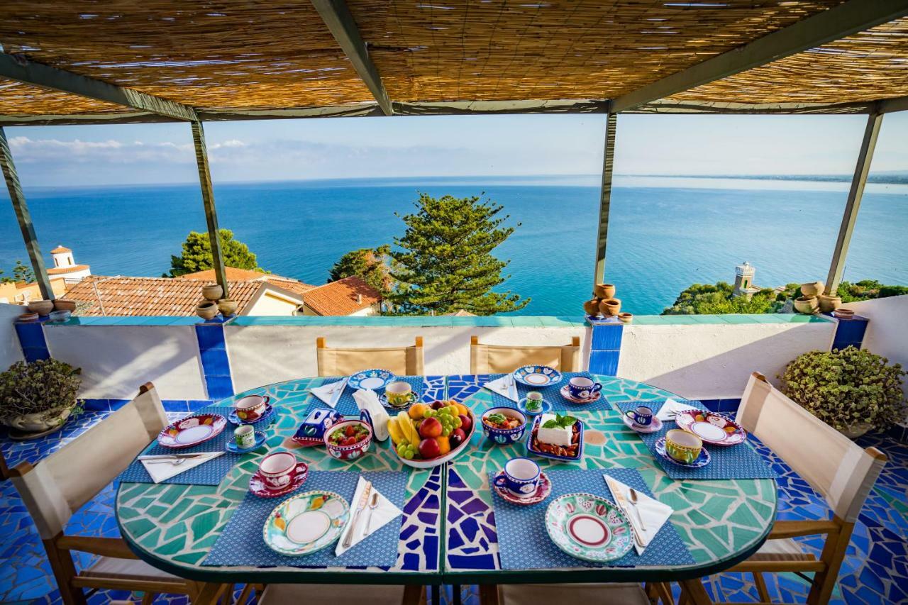 Borgo Dei Saraceni - Domus Indomita Bed & Breakfast Agropoli Luaran gambar